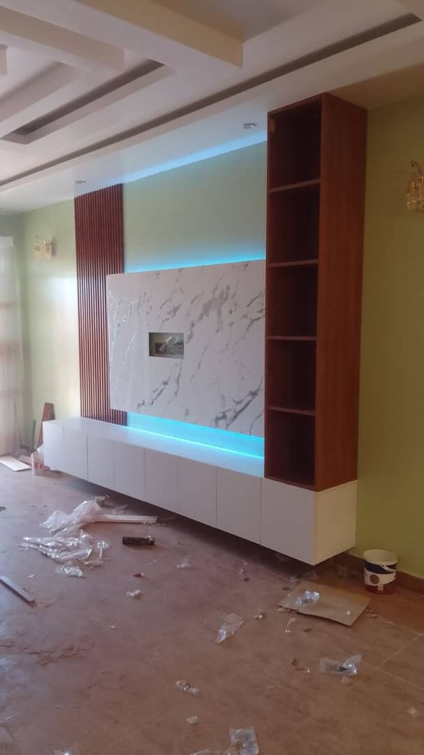 Custom Fitted Wardrobes